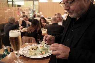 in-berlin.de | Beim Essen